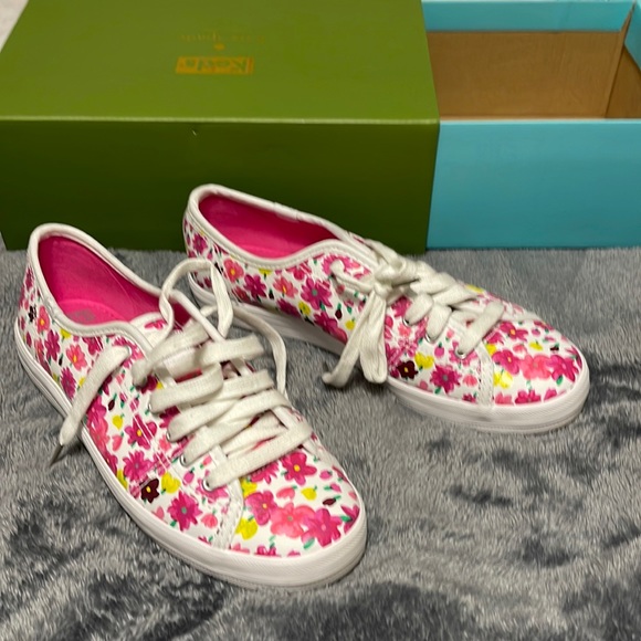 Kate Spade Leather Keds - Picture 1 of 3
